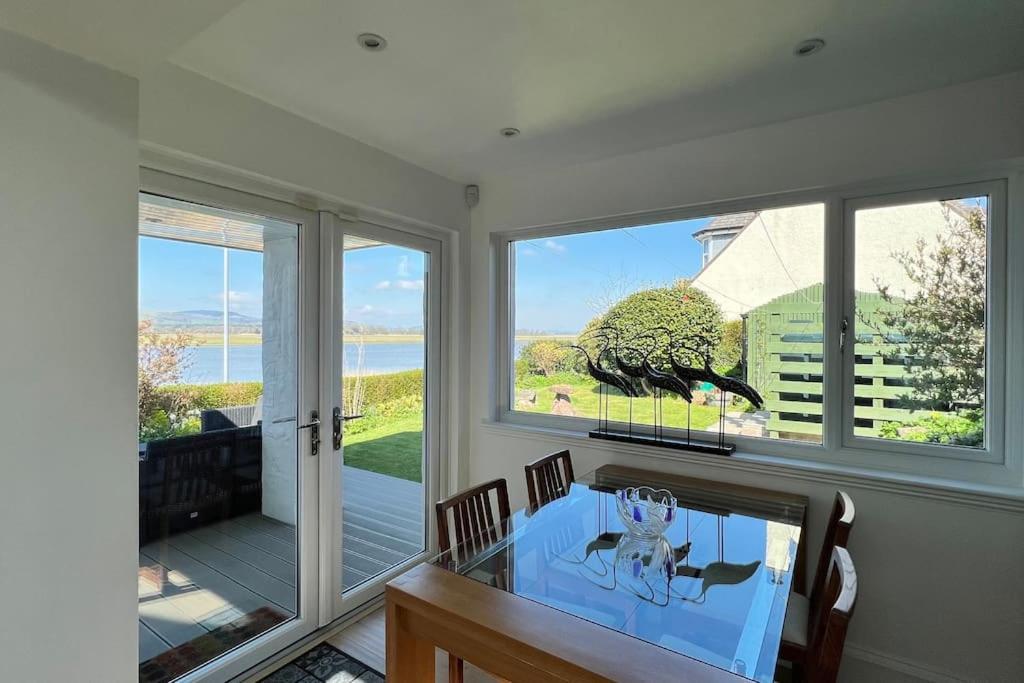 Shorepark - Waterfront Cottage With Stunning Views Dumfries Buitenkant foto
