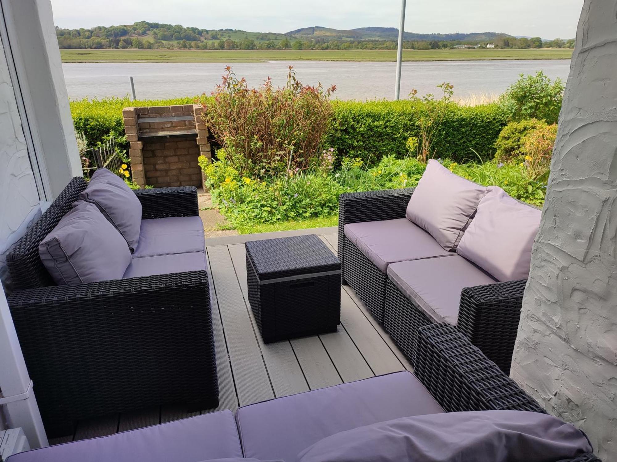 Shorepark - Waterfront Cottage With Stunning Views Dumfries Buitenkant foto